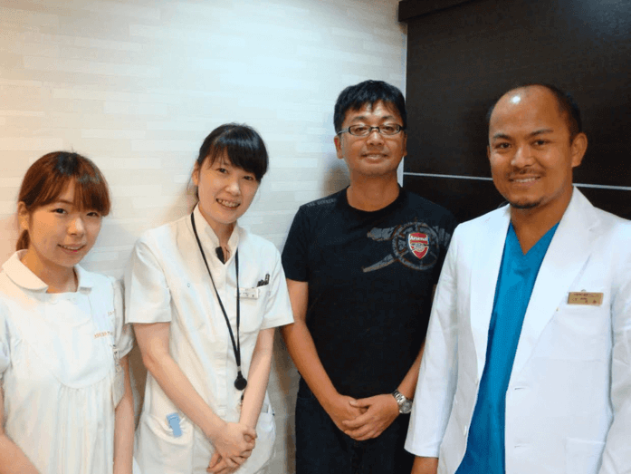 決め手は肌とのコントラスト
